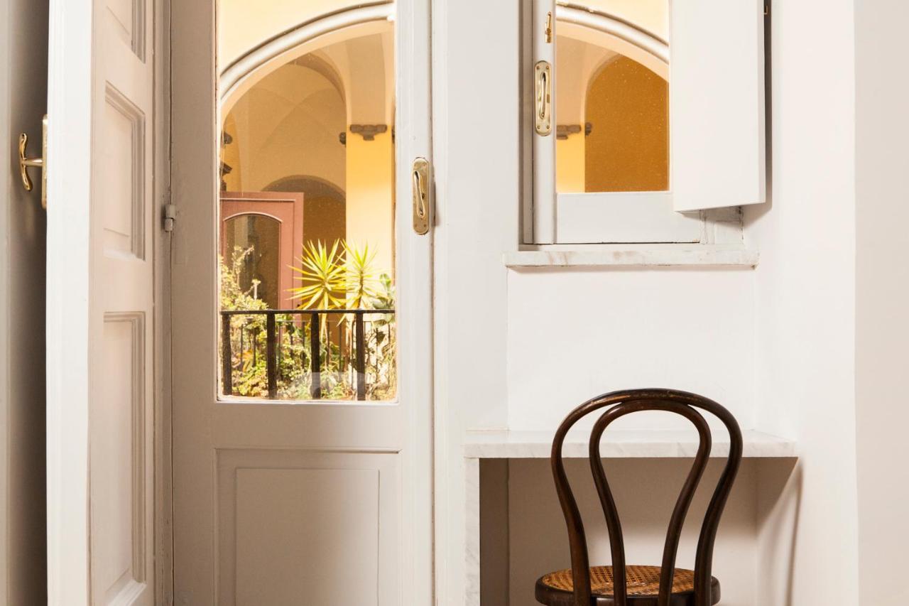 SuperOtium Bed & Breakfast Napoli Bagian luar foto
